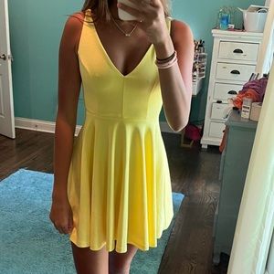 worn once lulus yellow dress